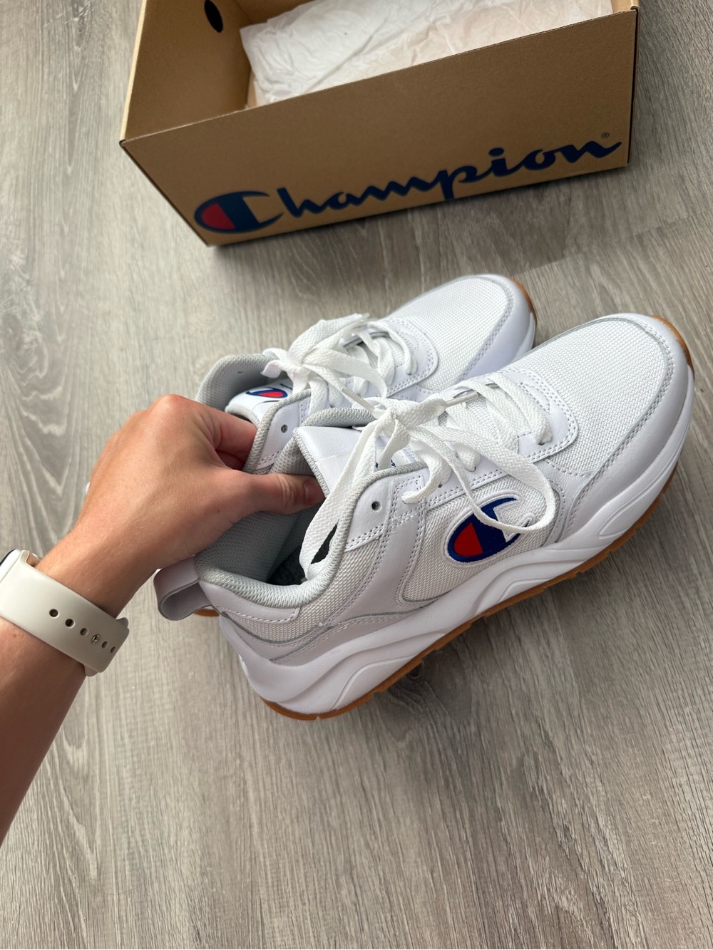 Champion sneakers Women’s 9 men’s 7.5